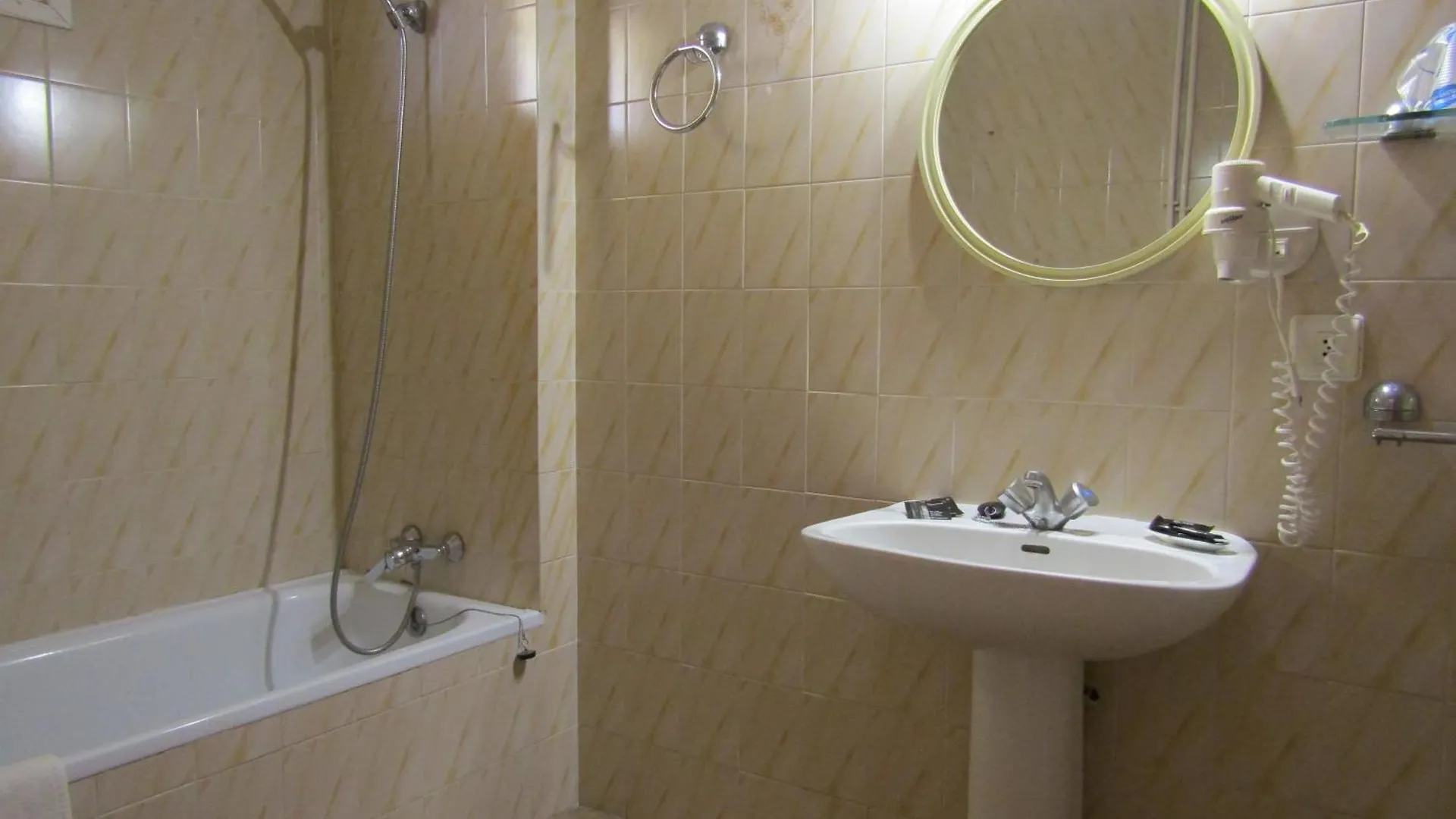 Vintage Hotel Mercedes Lloret de Mar