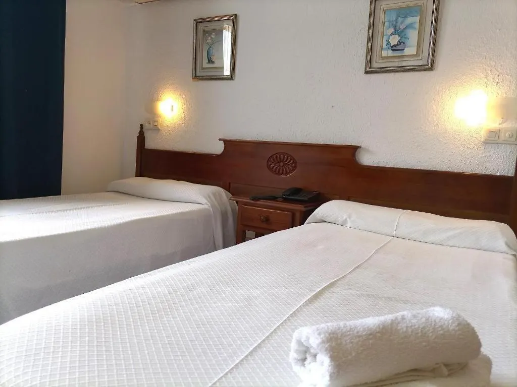 Vintage Hotel Mercedes 滨海略雷特 西班牙
